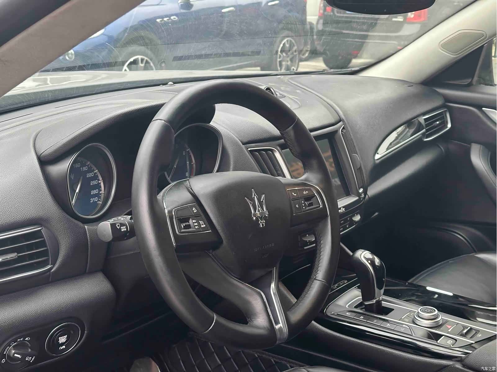 Maserati Levante, 2018 8