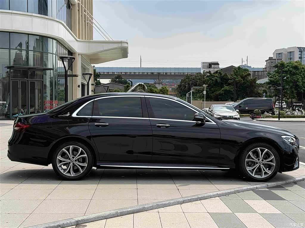 Mercedes-Benz E-Class, 2022 9