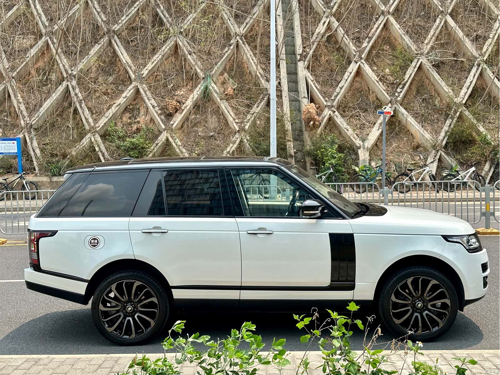 Land Rover Range Rover, 2015 15