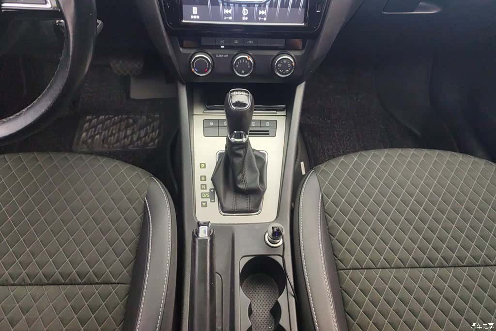 Skoda Octavia, 2017 16