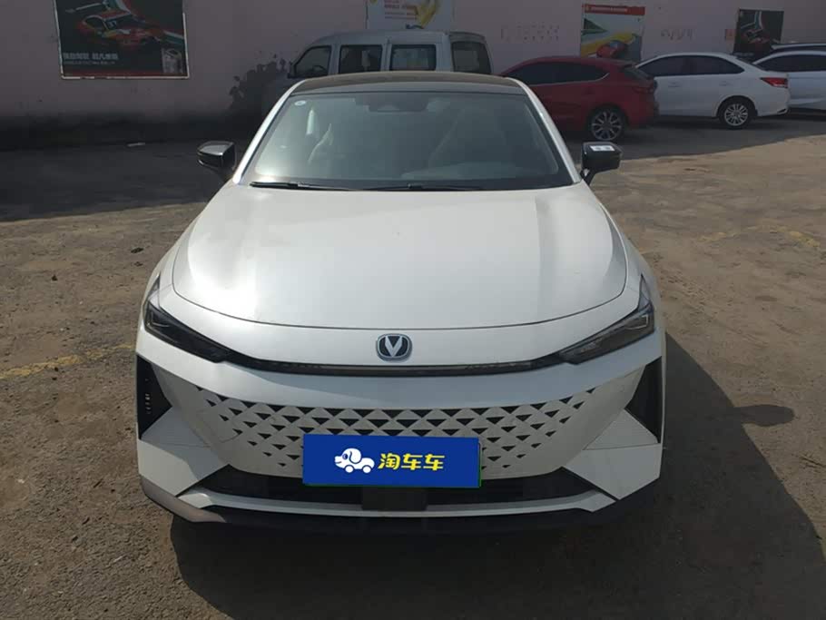 Changan UNI-V Smart iDD