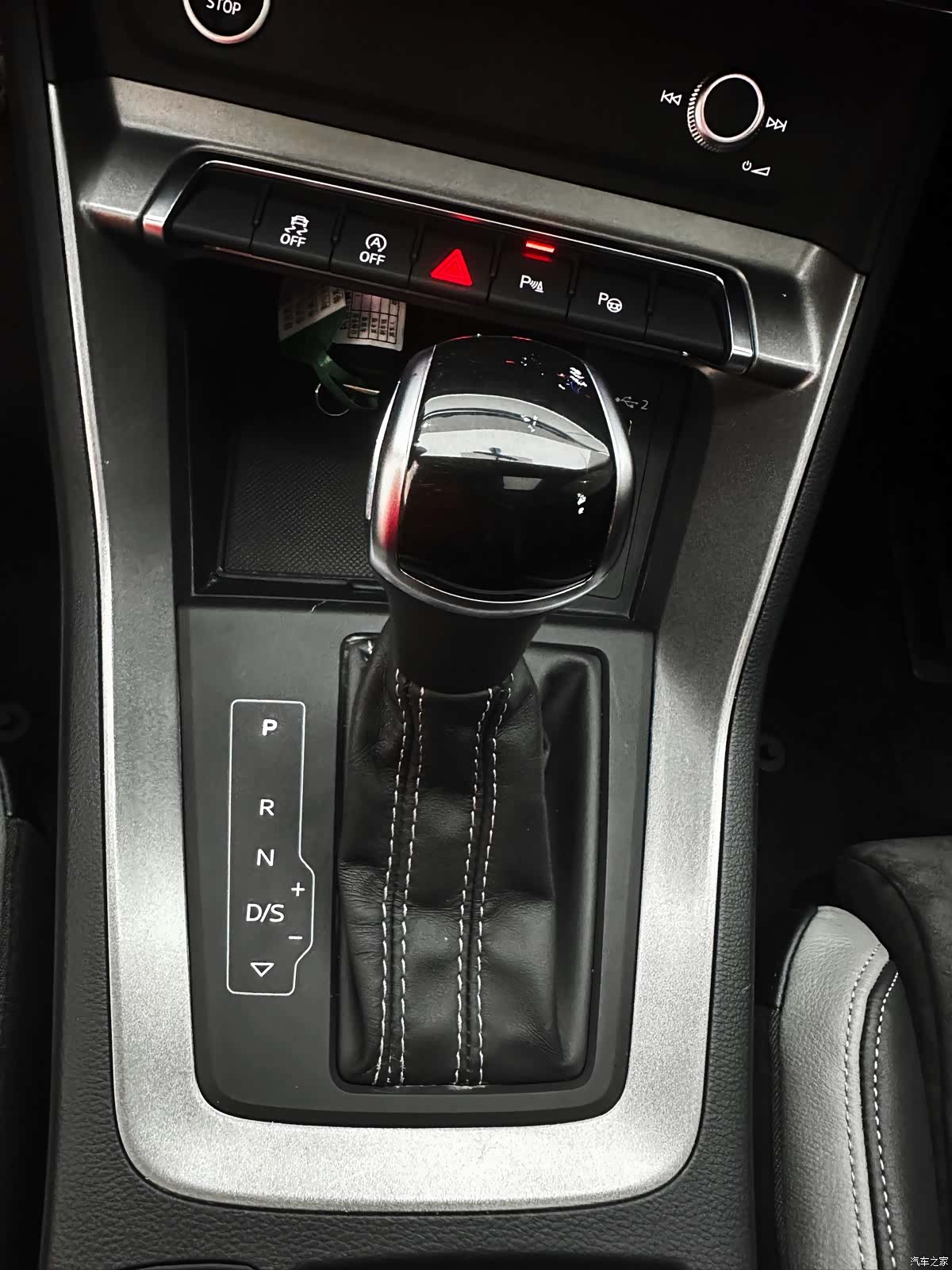 Audi Q3, 2022 22