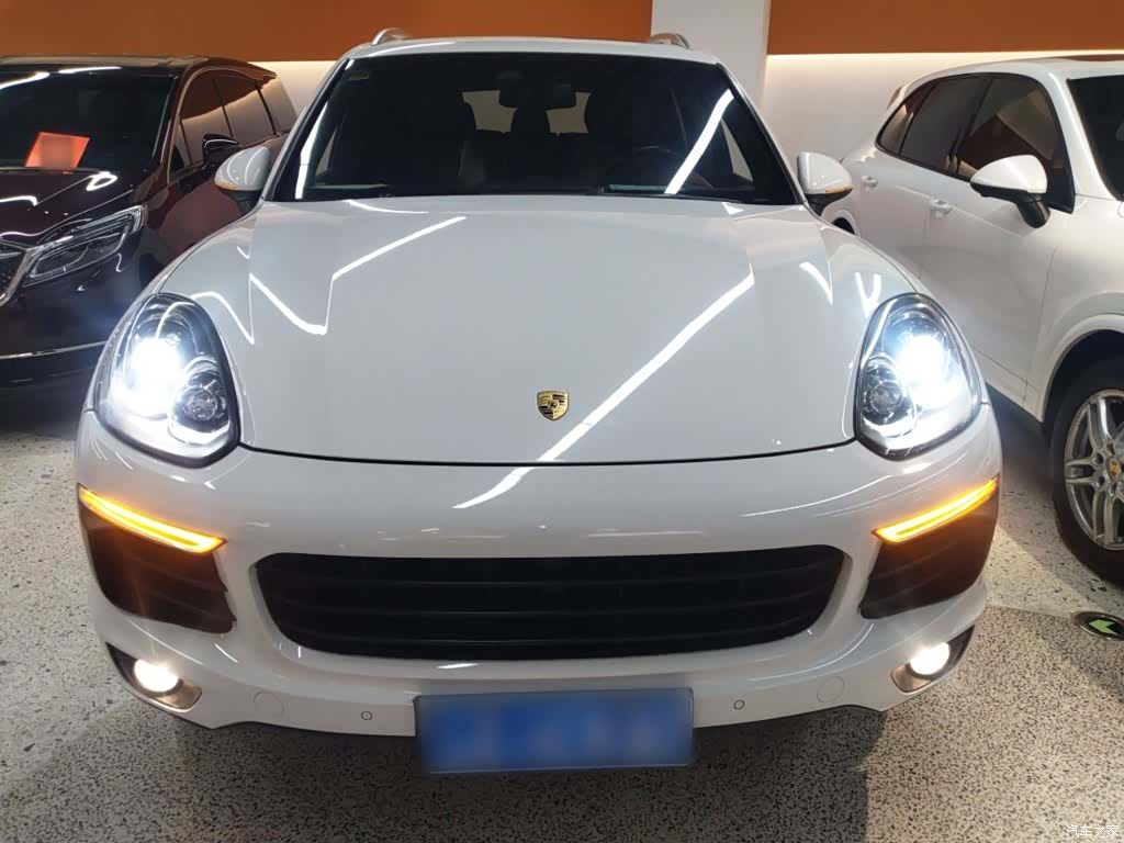 Porsche Cayenne, 2015 3