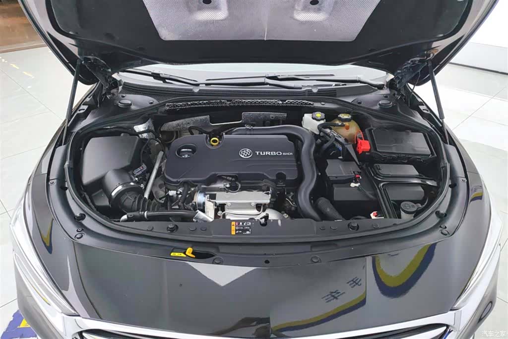 Buick LaCrosse, 2021 10