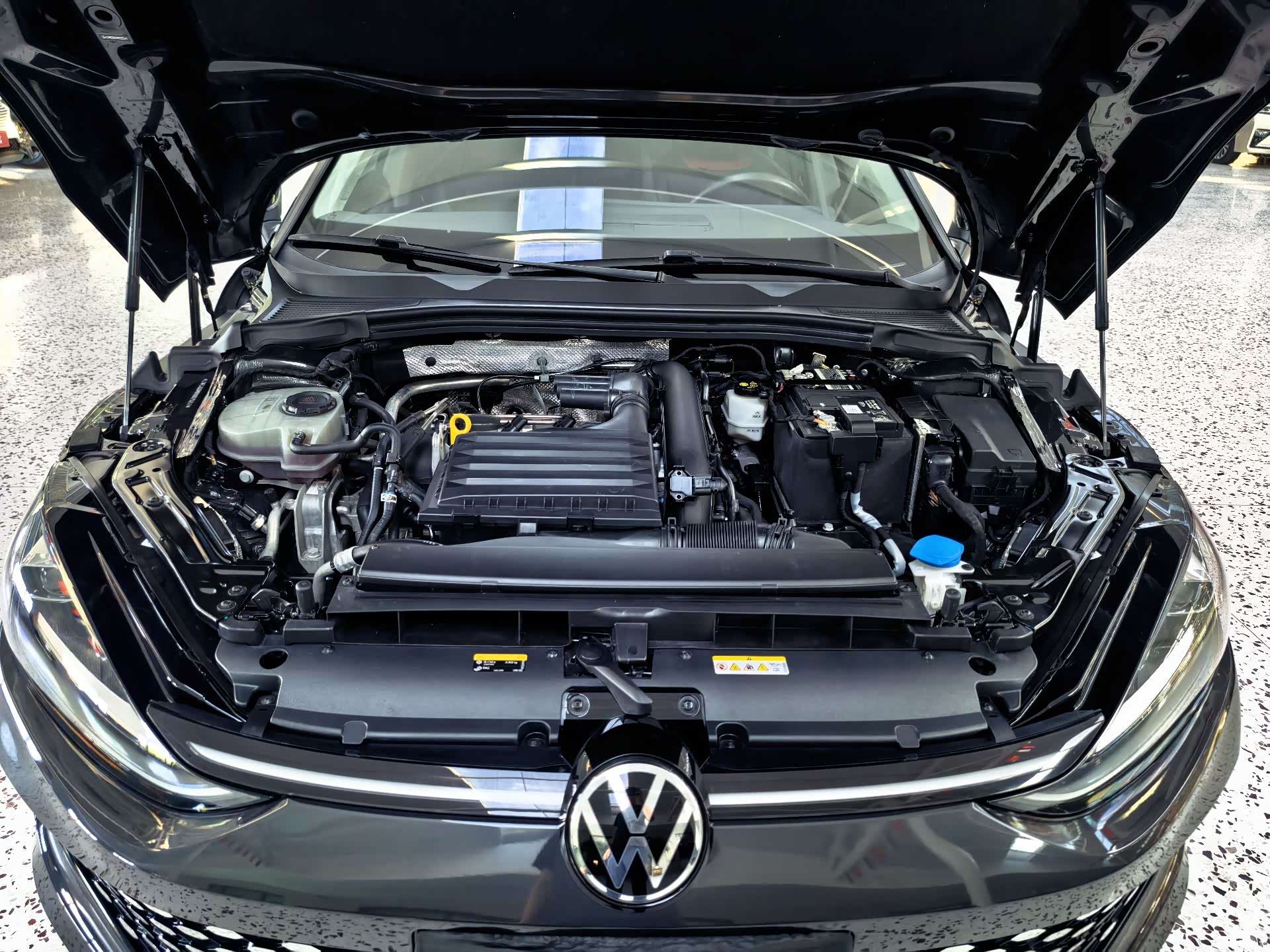 Volkswagen Lamando, 2022 14