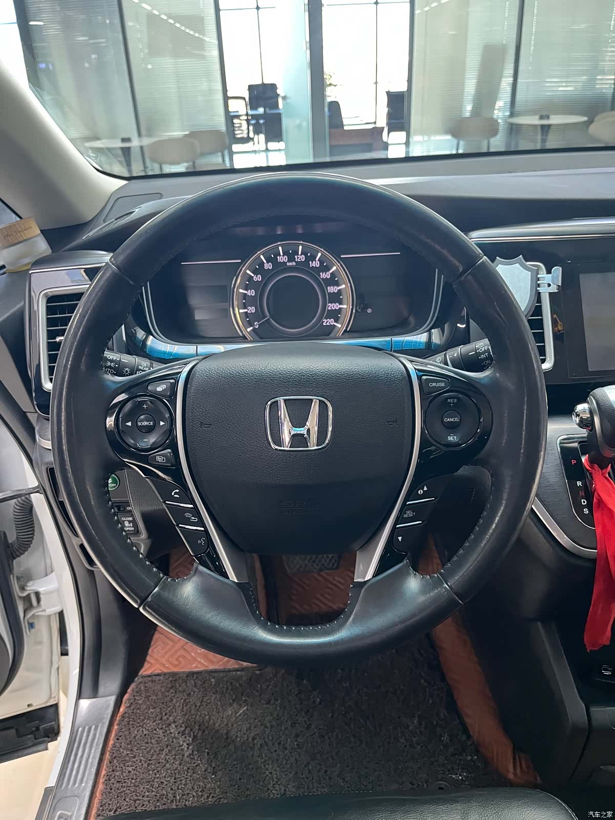 Honda Elysion, 2019 9