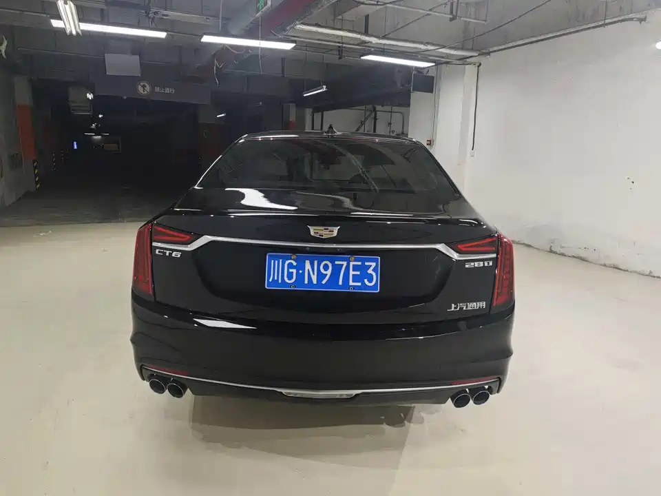 Cadillac CT6