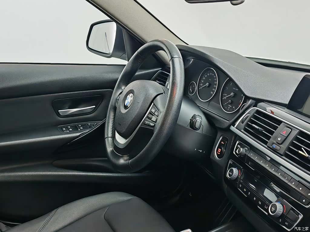 BMW 3 Series, 2016 22