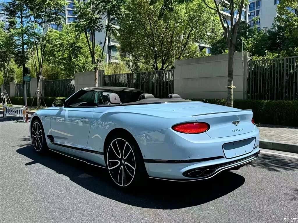 Bentley Continental GT, 2023 6
