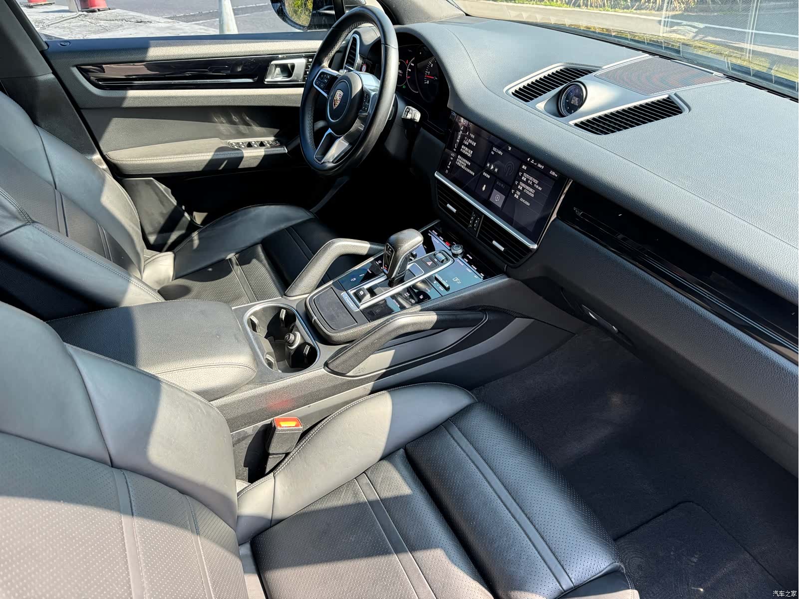 Porsche Cayenne, 2019 11
