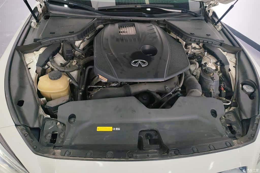 Infiniti Q50L, 2016 10