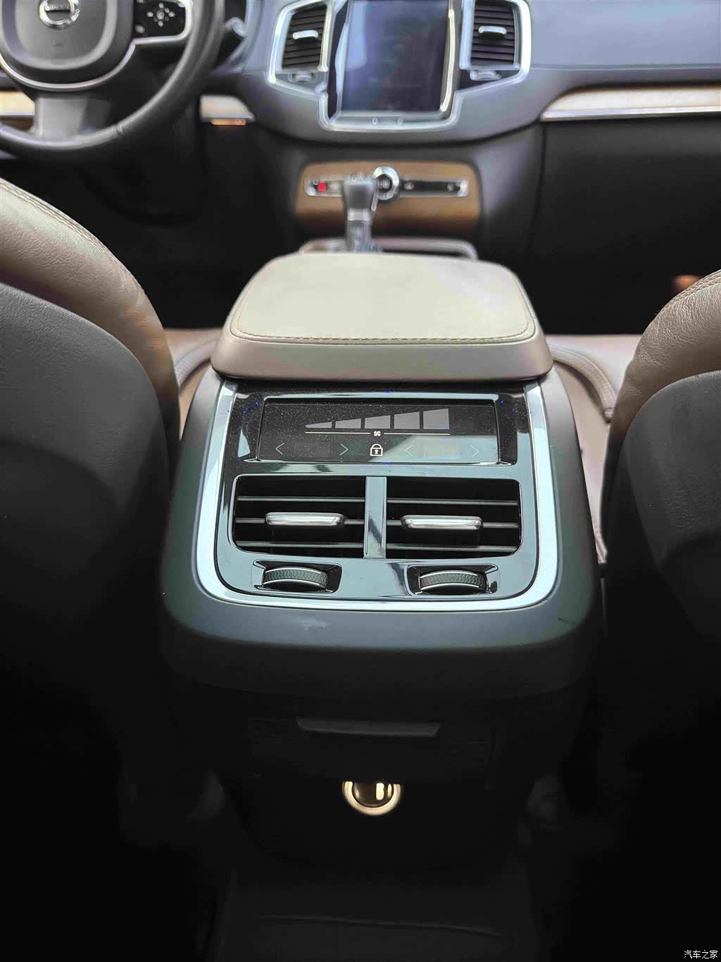 Volvo XC90, 2019 9
