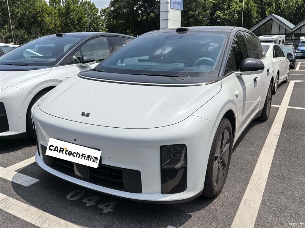 Li Auto i6, 2026 1