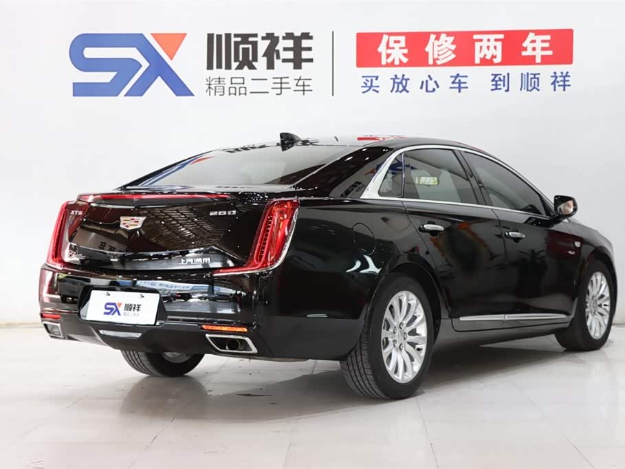 Cadillac XTS