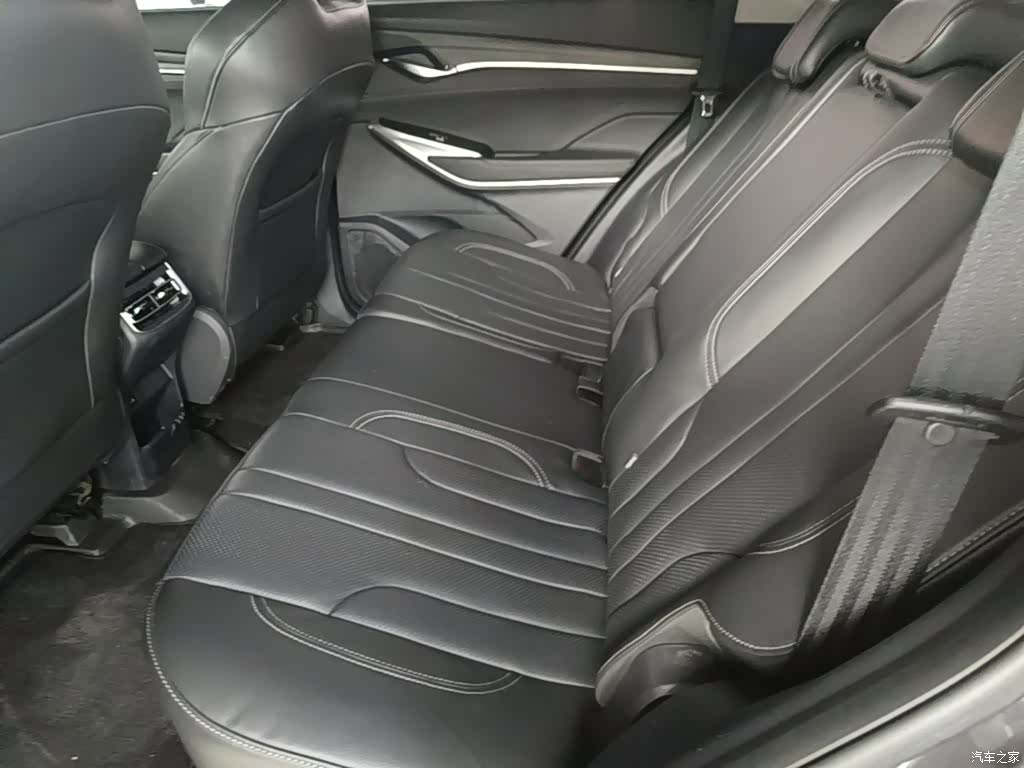 Changan CS75, 2021 13