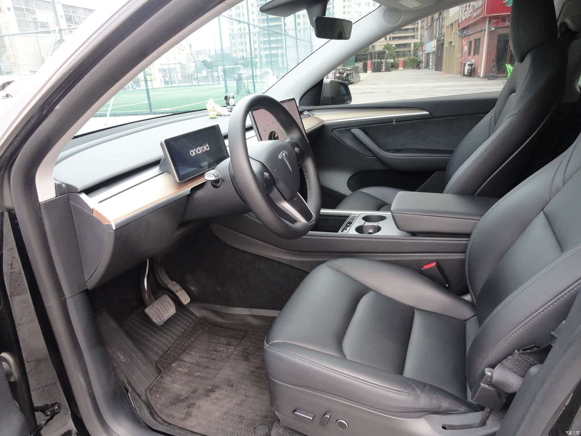 Tesla Model Y, 2021 2