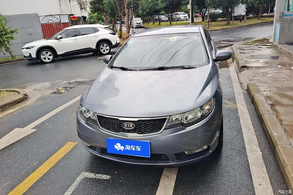 Kia GL, 2012 2