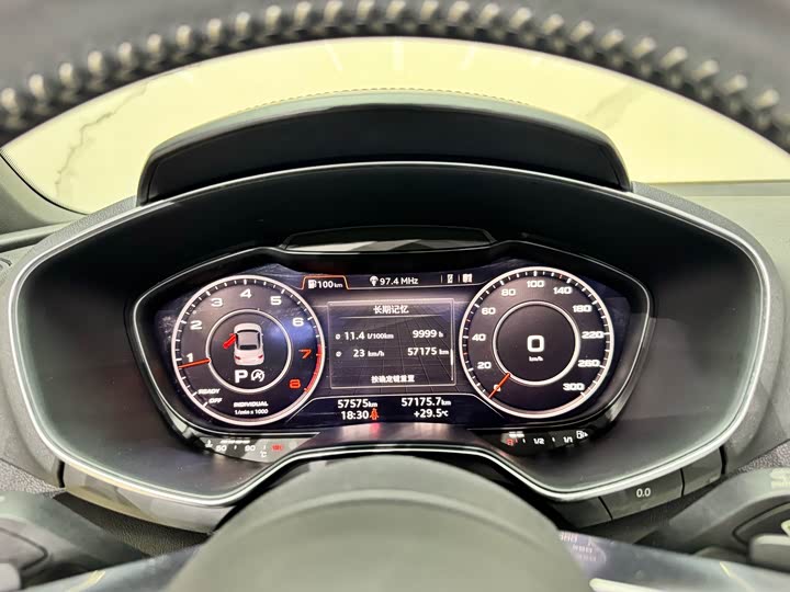 Audi TT 2015 TT RoaDSter 45 TFSI quattro