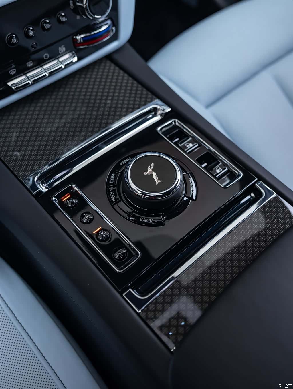 Rolls-Royce Ghost, 2023 18