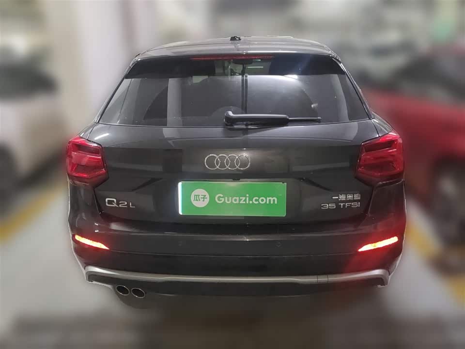 Audi Q2L