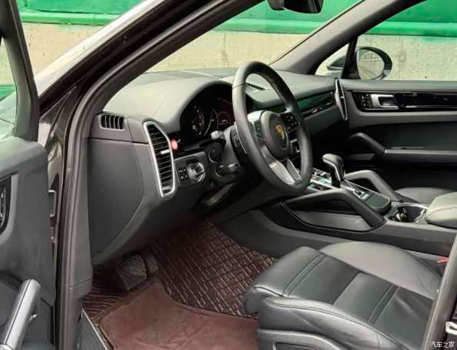 Porsche Cayenne, 2019 8