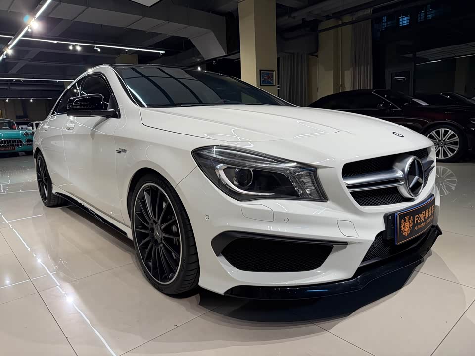 Mercedes-Benz CLA AMG