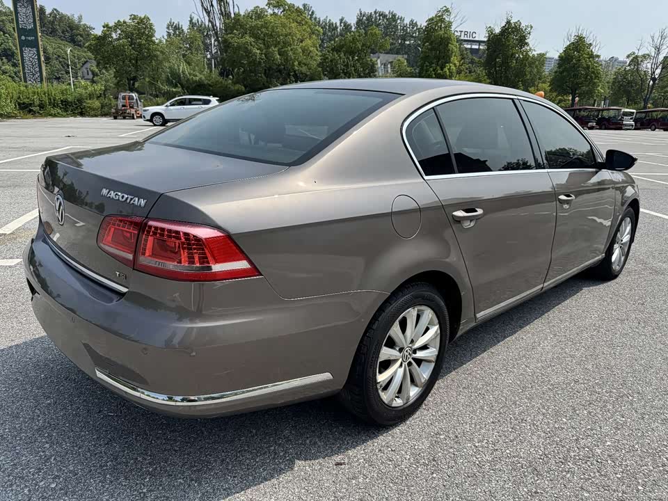 Volkswagen Magotan