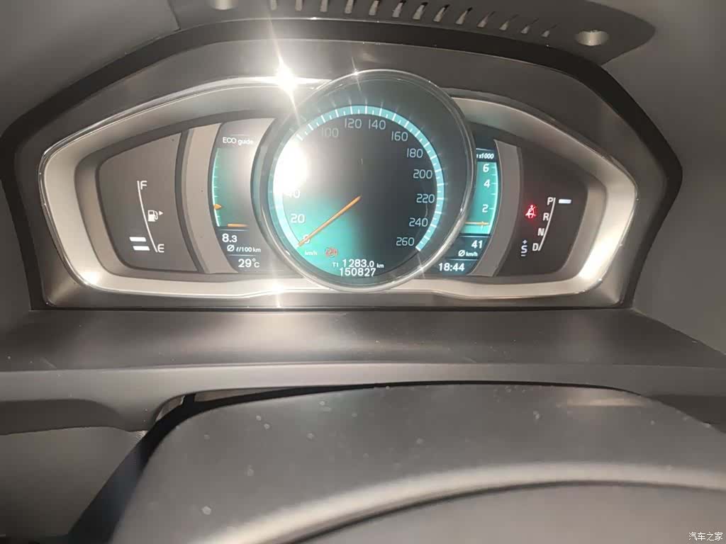 Volvo S60, 2014 все фото
