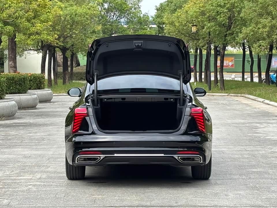 Hongqi H5