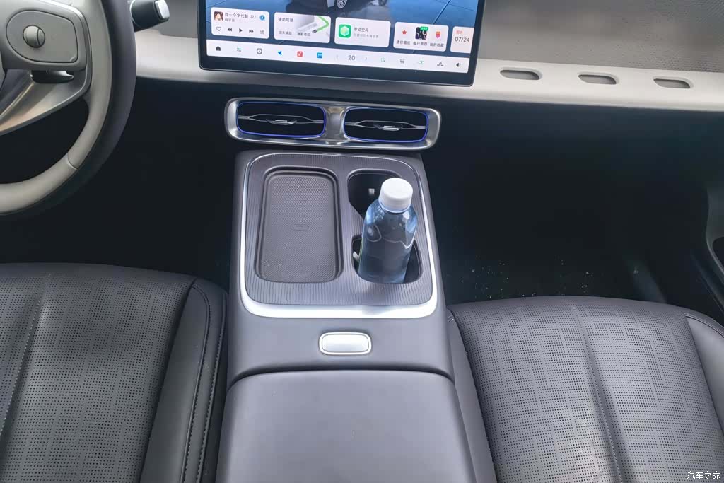 Leapmotor B01, 2025 16