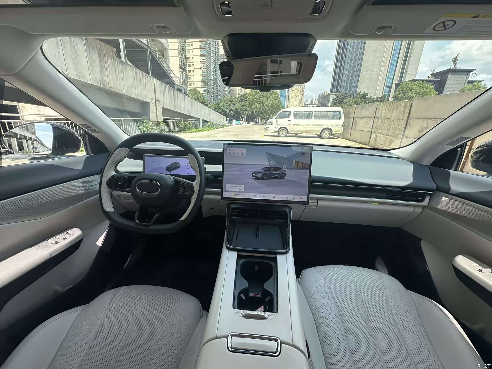 Lynk & Co 02, 2024 8