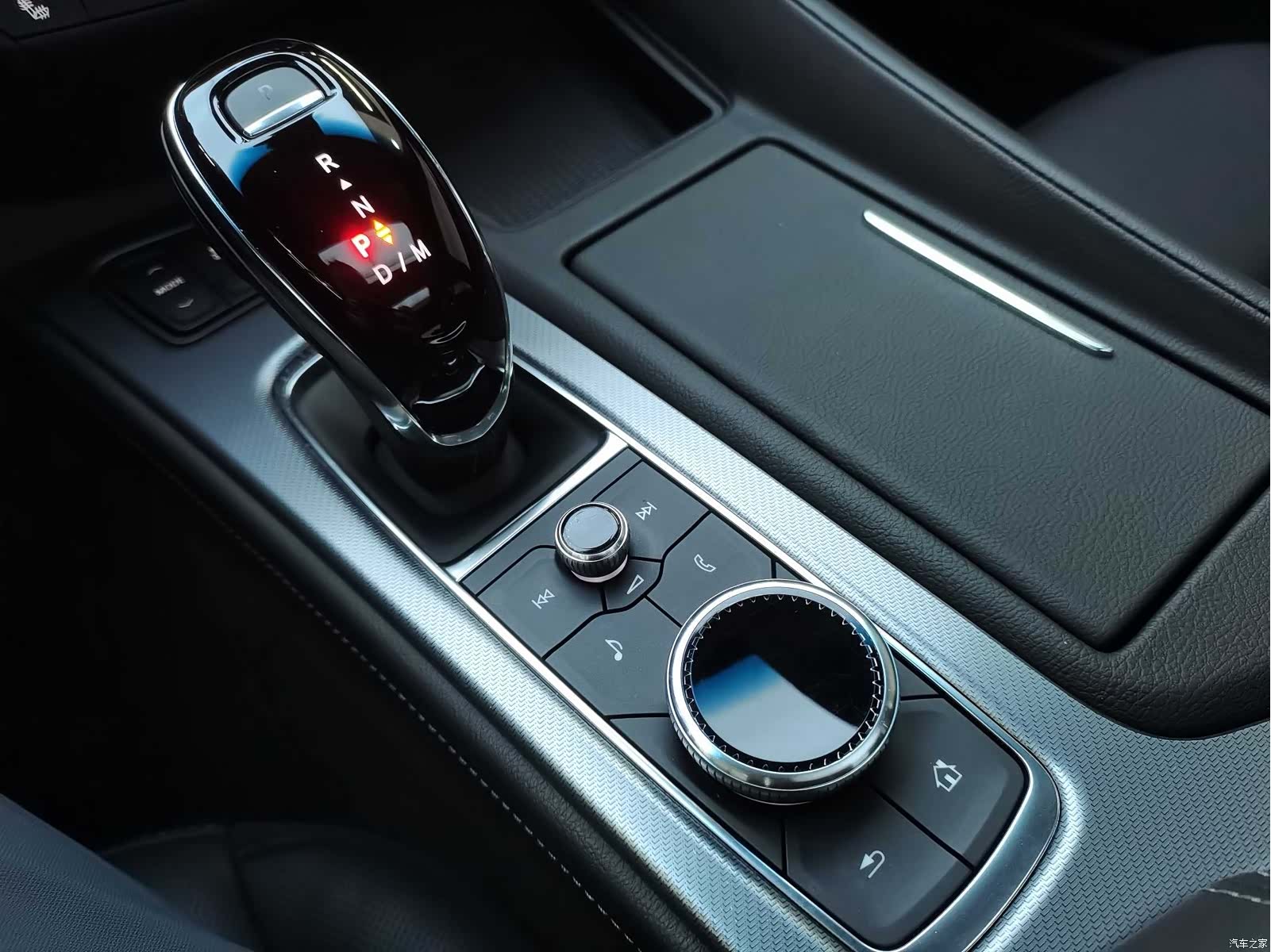 Cadillac CT5, 2023 19