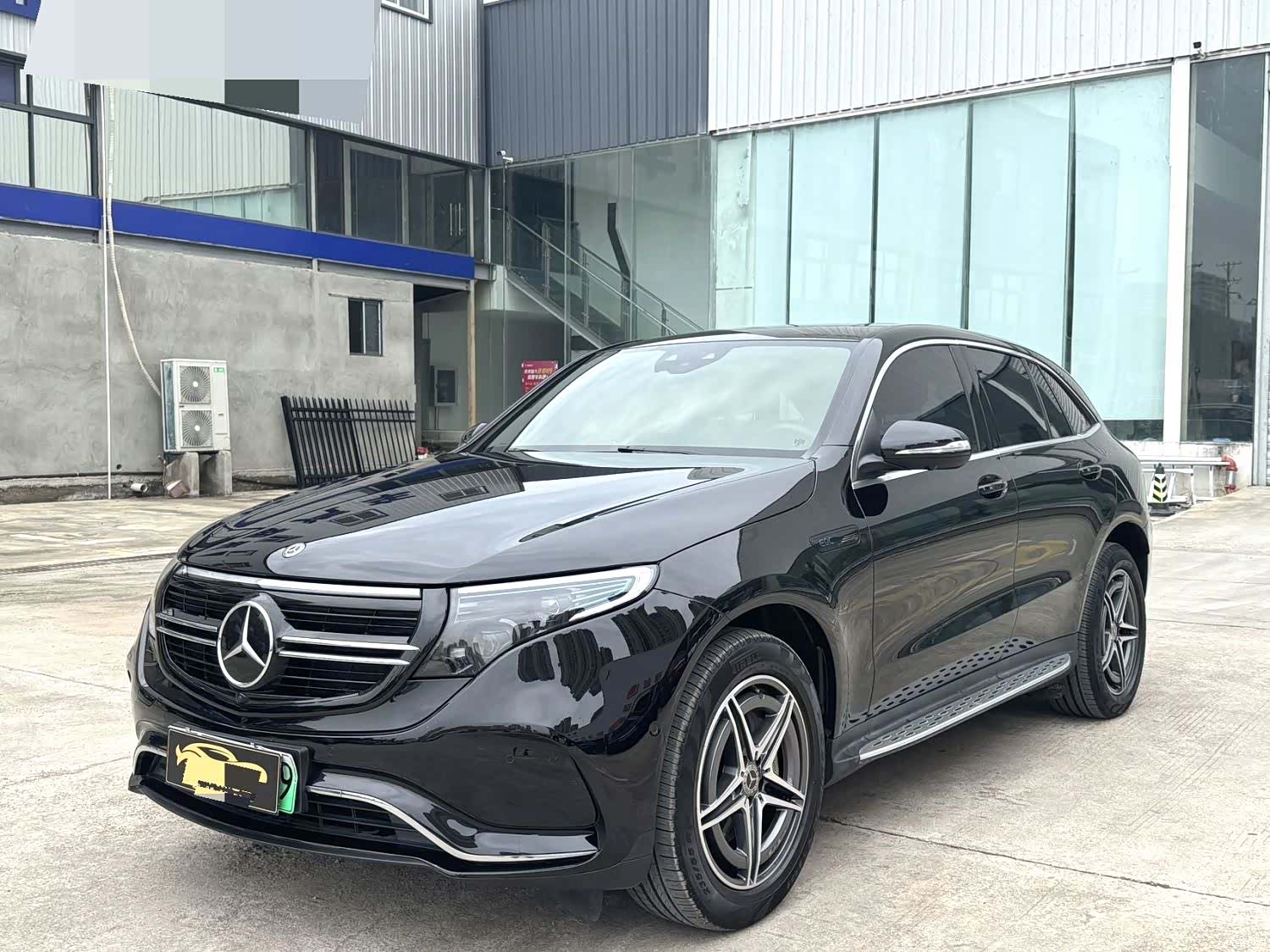 Mercedes-Benz EQC, 2020 1