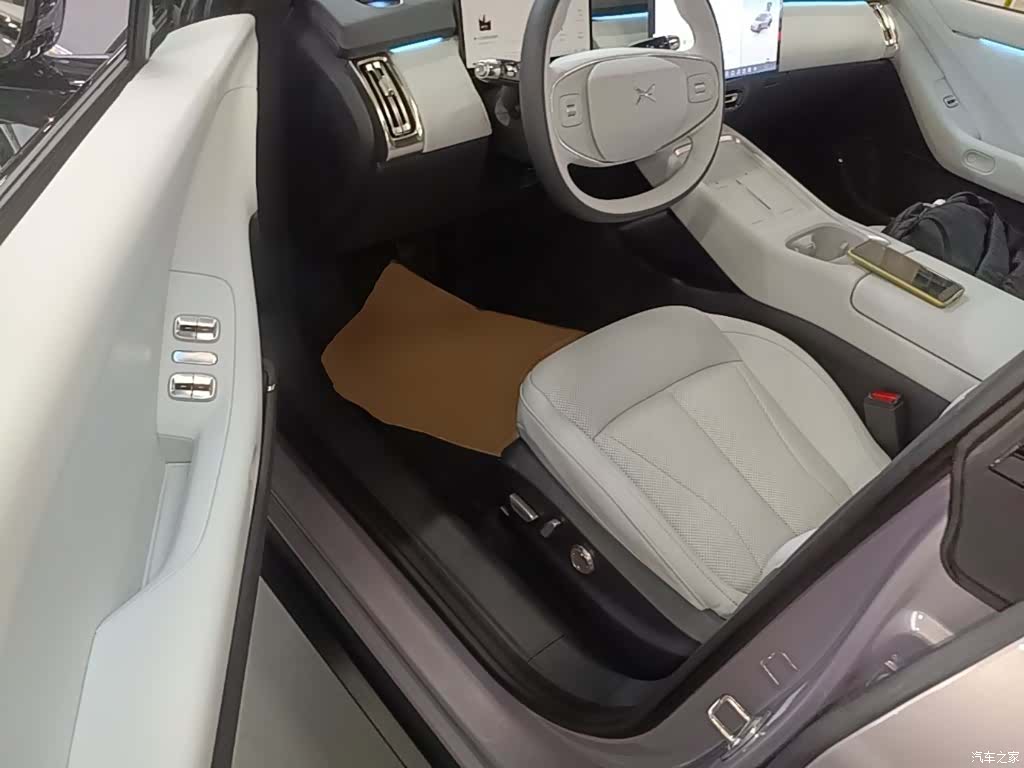 Xpeng P7, 2025 16