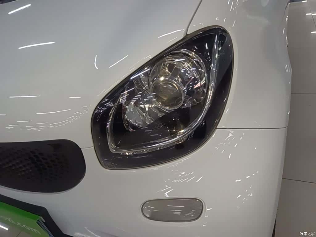 Smart Fortwo, 2015 24