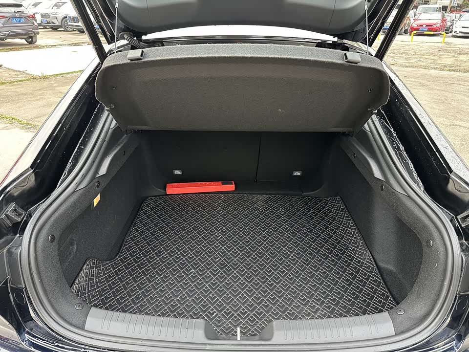 Changan UNI-V Smart iDD