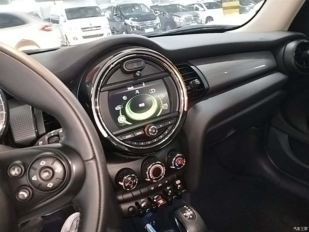Mini Cooper, 2018 13