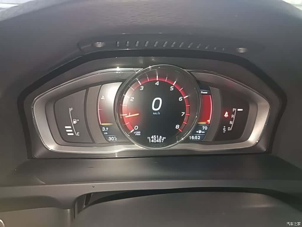 Volvo V60, 2016 12