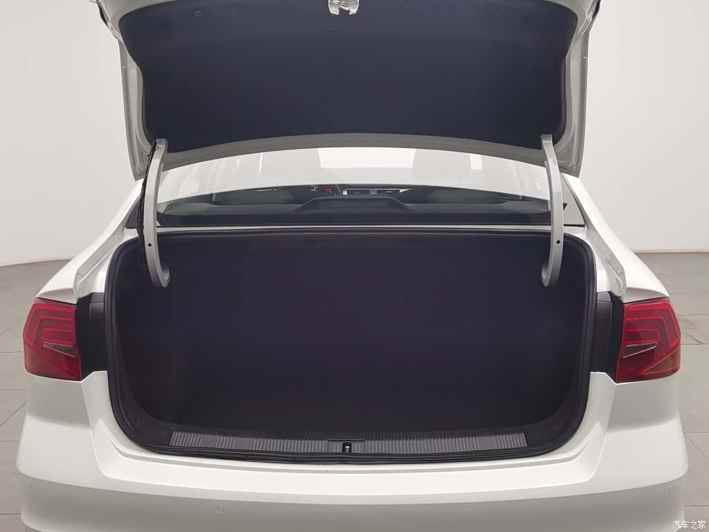 Volkswagen Bora, 2020 16