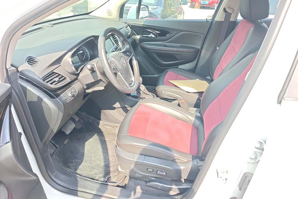Buick Encore, 2016 9