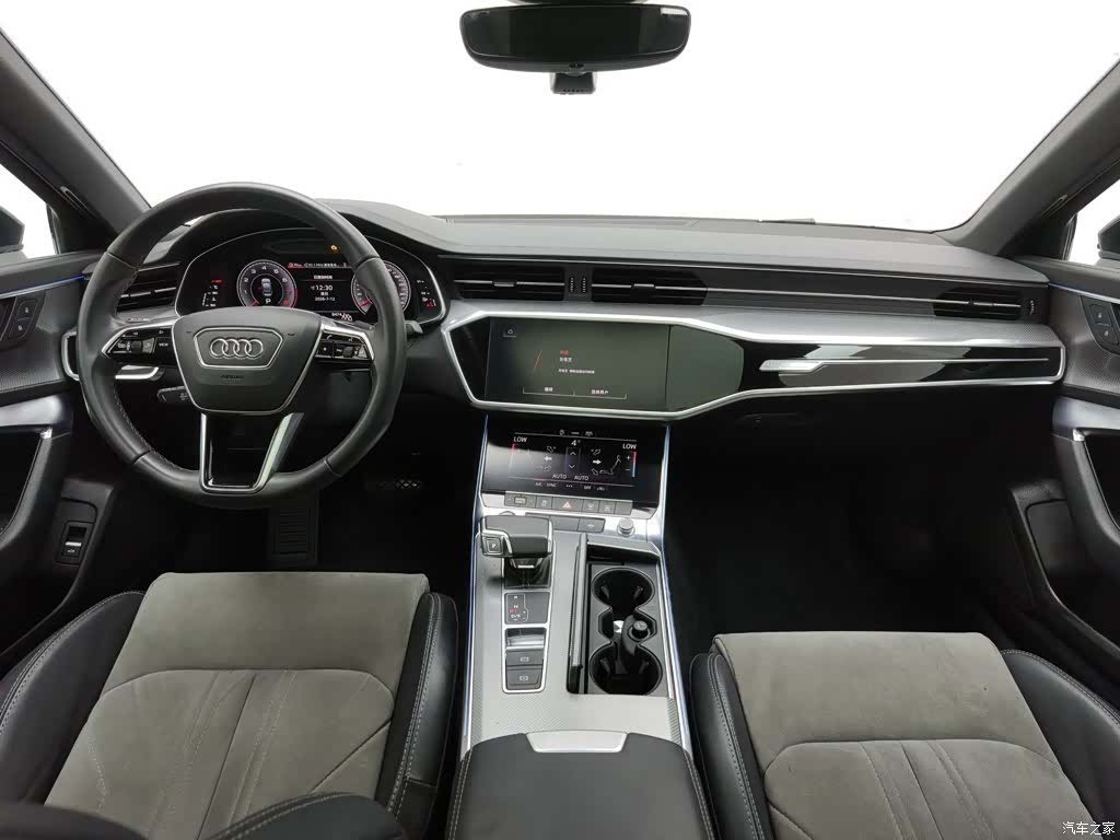 Audi A6L, 2021 все фото