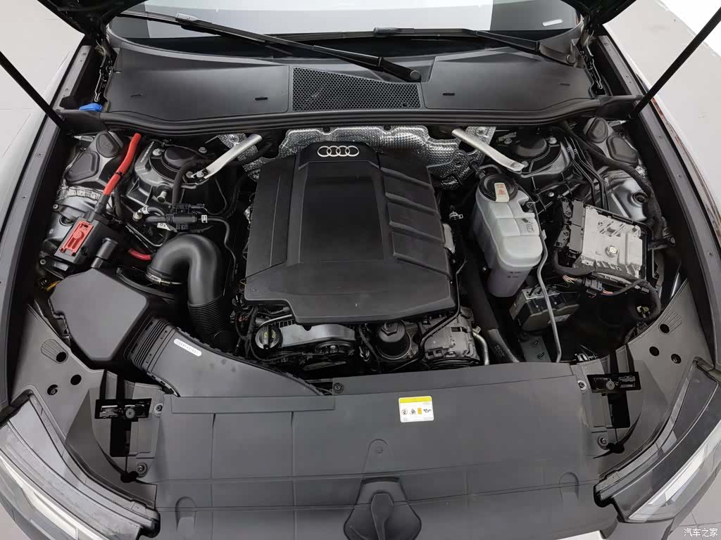 Audi A6L, 2021 6