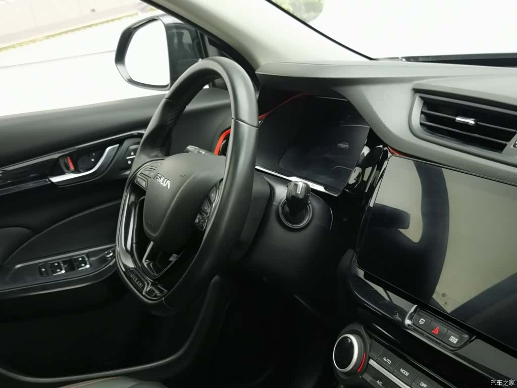 DongFeng AX7, 2022 22