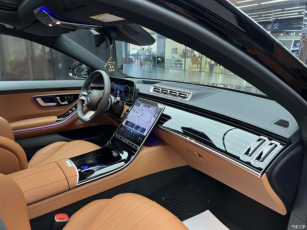 Mercedes-Benz S-Class, 2024 18