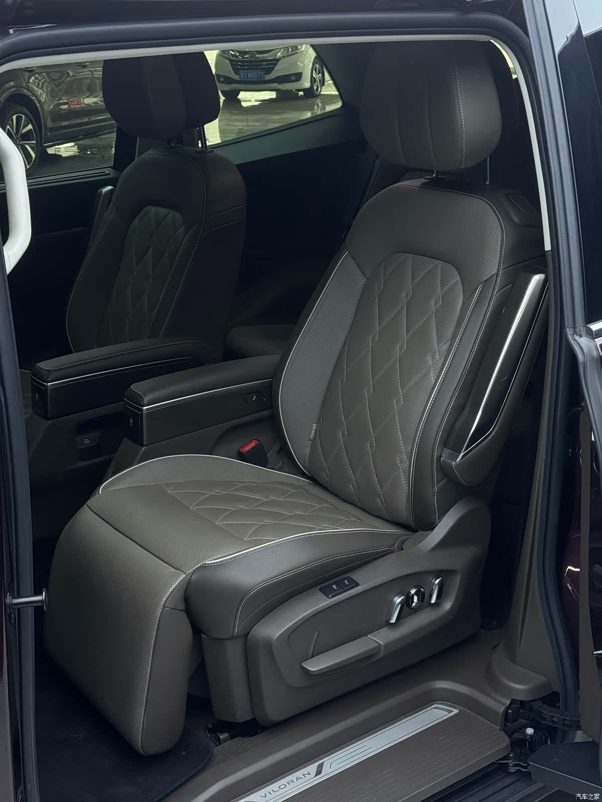 Volkswagen Viloran, 2022 3