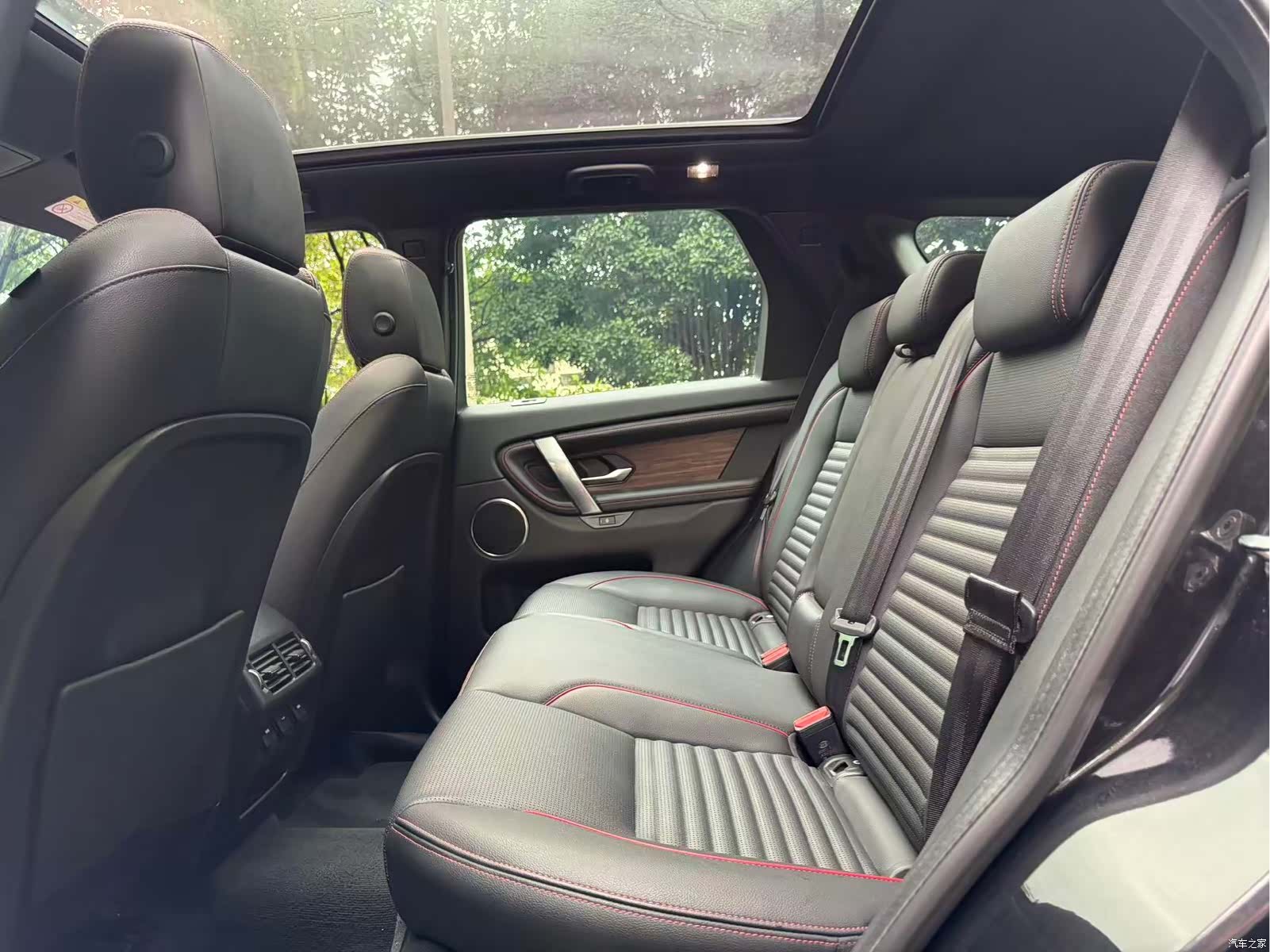 Land Rover Discovery, 2020 13