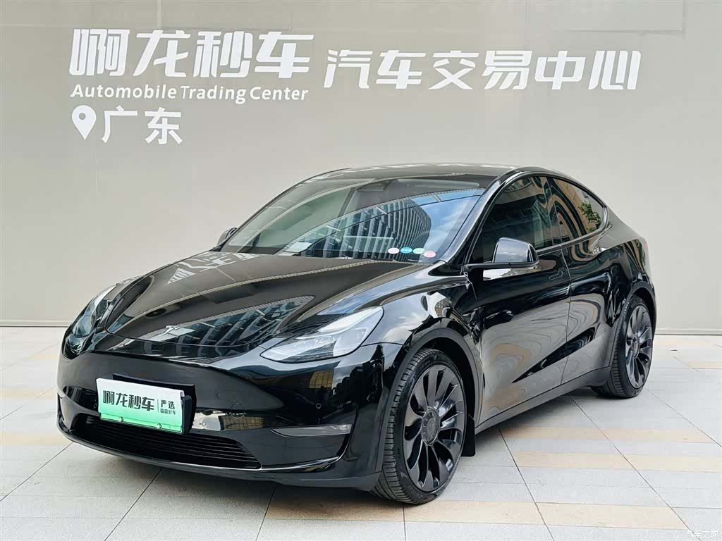 Tesla Model Y, 2024 15