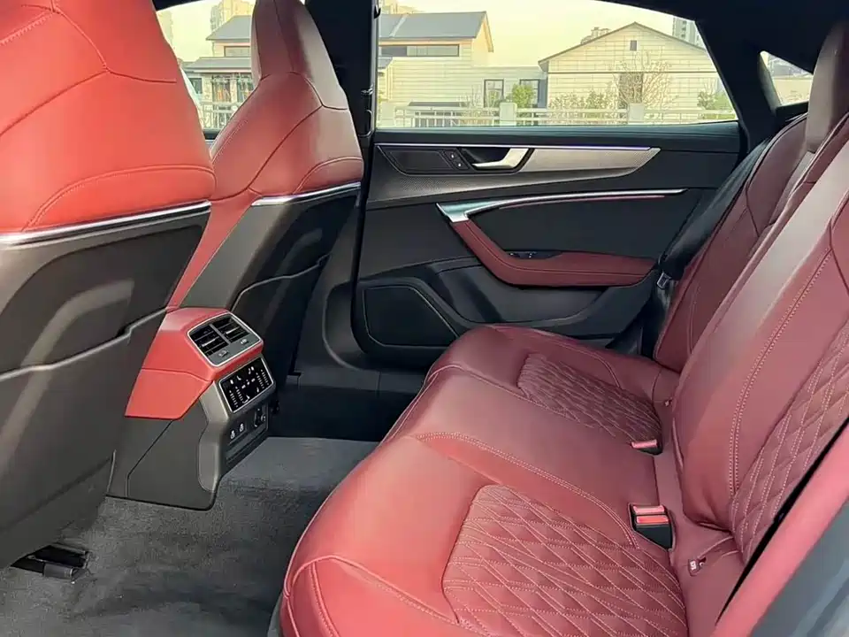 Audi A7L Audi A7L