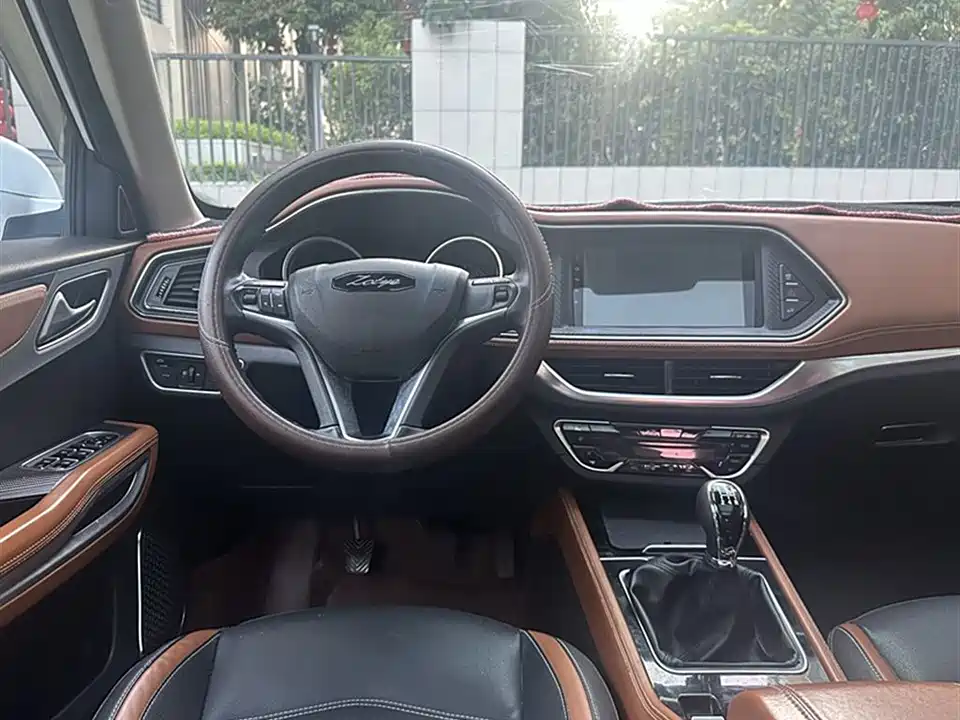 Zotye T300
