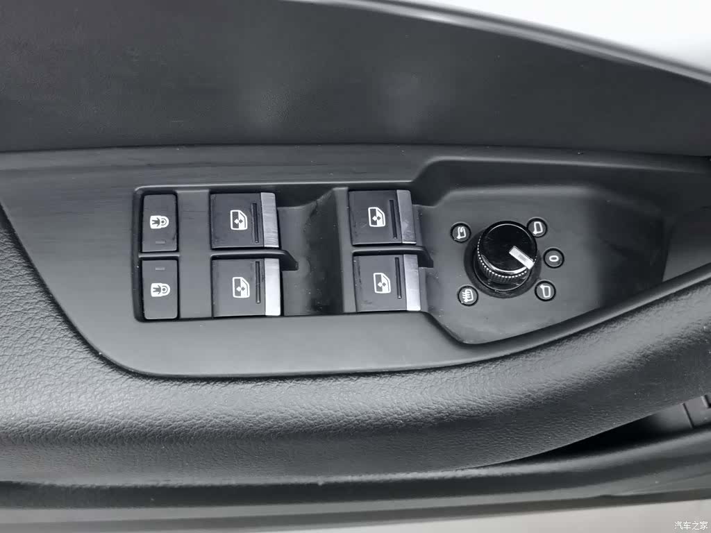 Audi A6L, 2021 9